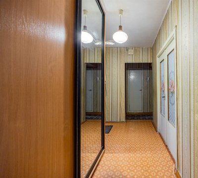 2-к квартира, 5/5 эт., 43м²