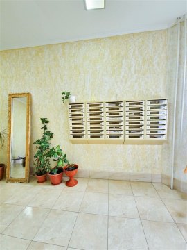 1-к квартира, 3/19 эт., 44м²