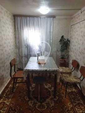 Дом 40м², участок 1 631 сот.